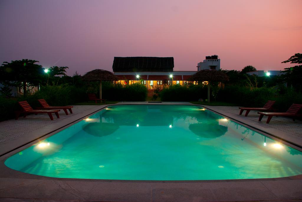 The Mountain Retreat Hotell Tiruvannāmalai Exteriör bild